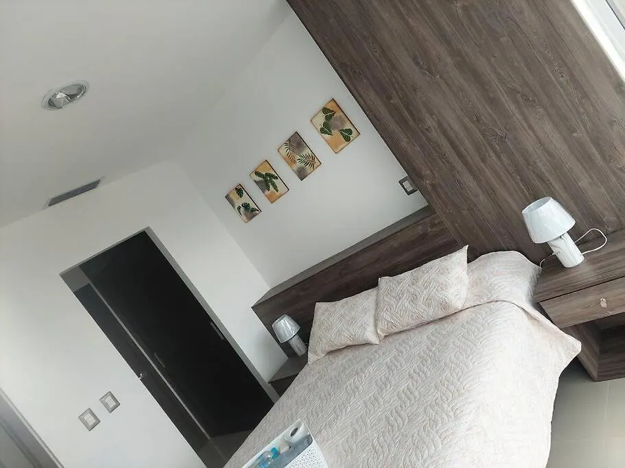 Gold Suite Con Vista A Ciudad/Piscina/Gym/ Parqueo Guayaquil Apartamento
