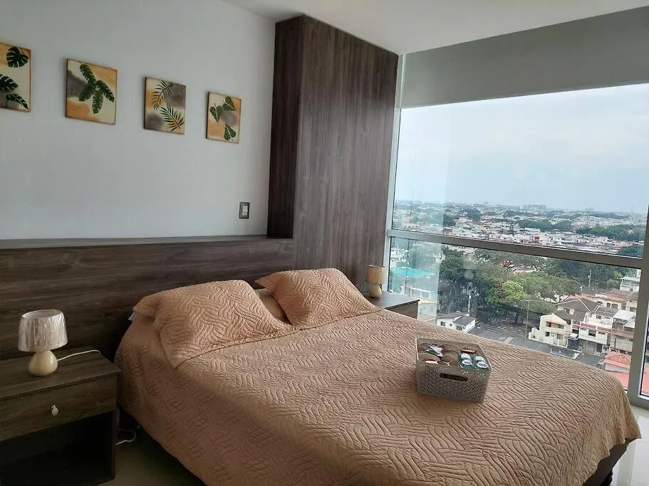 Apartamento Gold Suite Con Vista A Ciudad/Piscina/Gym/ Parqueo Guayaquil