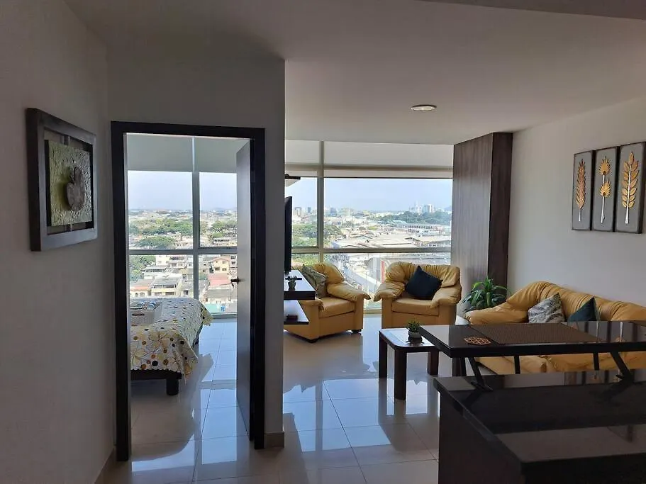 Apartamento Gold Suite Con Vista A Ciudad/Piscina/Gym/ Parqueo Guayaquil